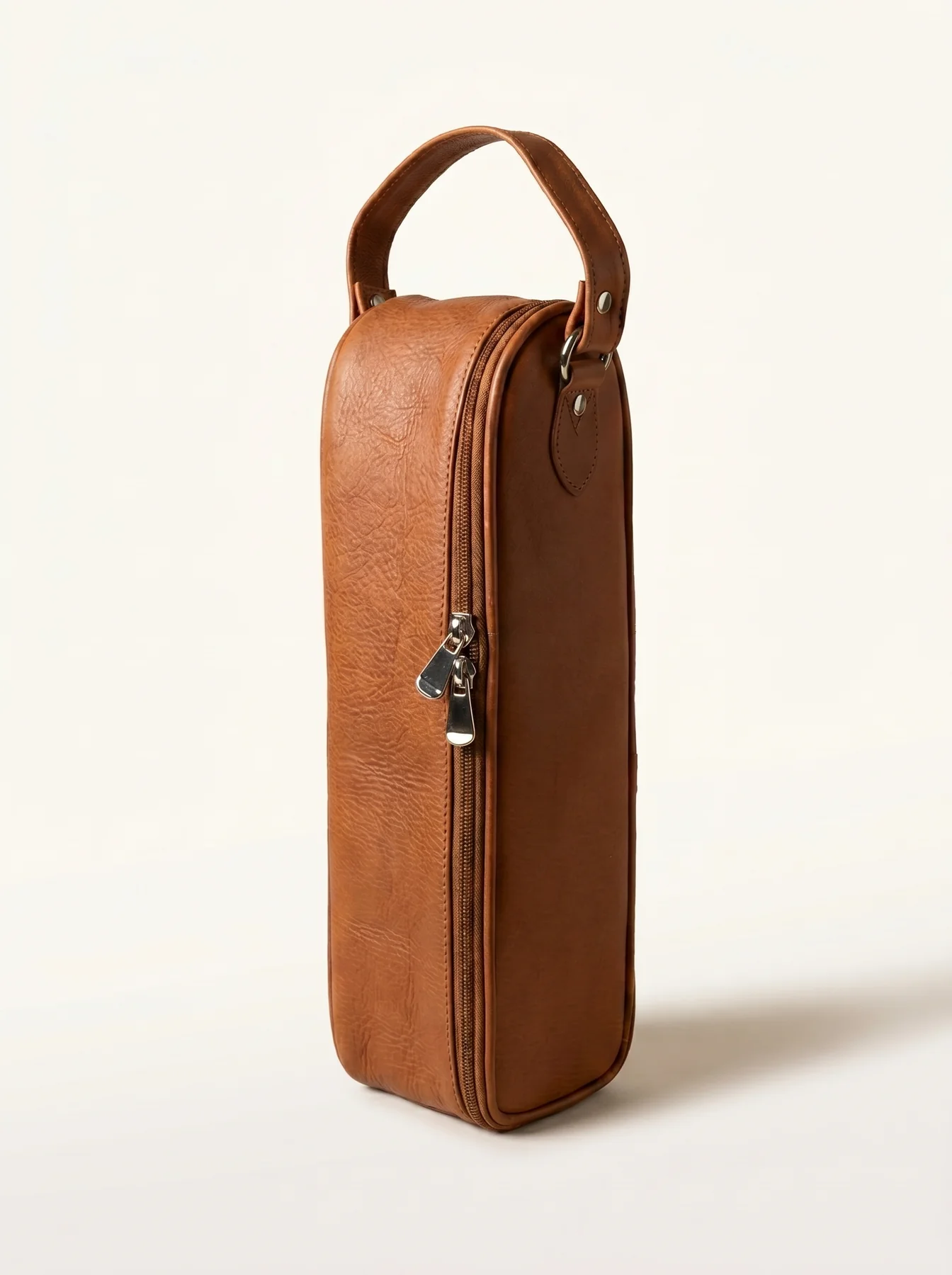 Custom Leather Single Wine Tote | Winery Branding — MORAES